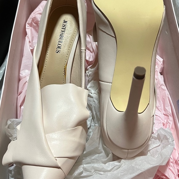Men’s and women’s shoes main image 13